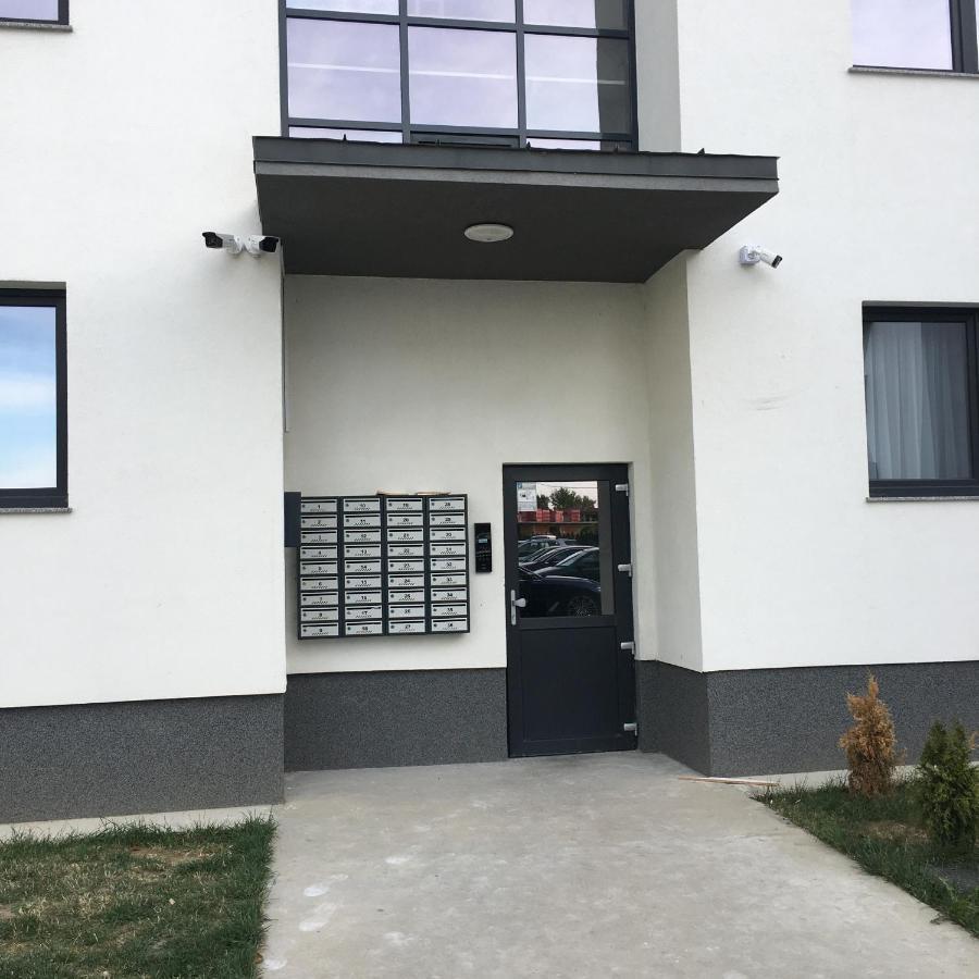Magic Mirror Apartamento Satu Mare Exterior foto